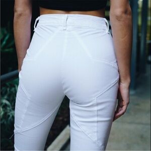 REVICE White Venus Flares - 24